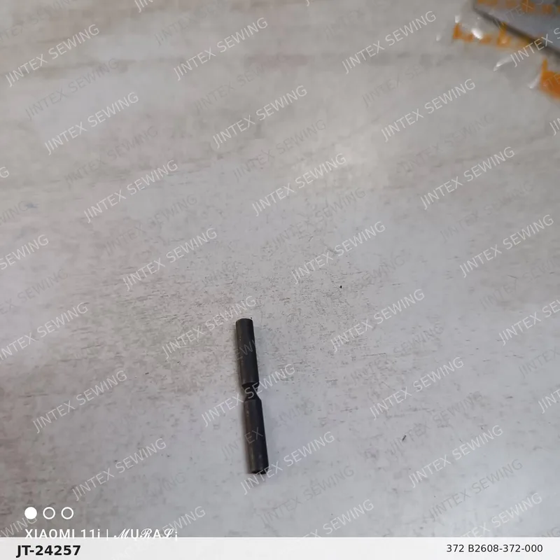 372 B2608-372-000 — Part No. JT-24257 sewing machine spare part, photo 2